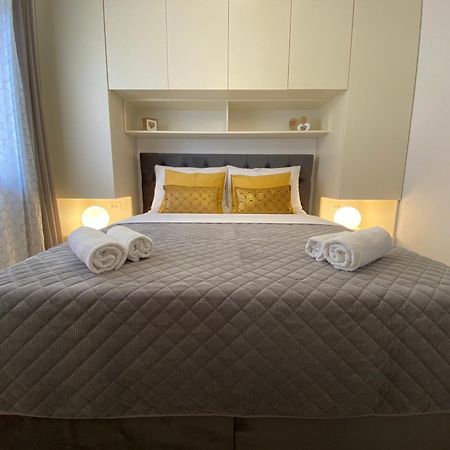 Villa Pergola-Apartment Toni ムリニ エクステリア 写真