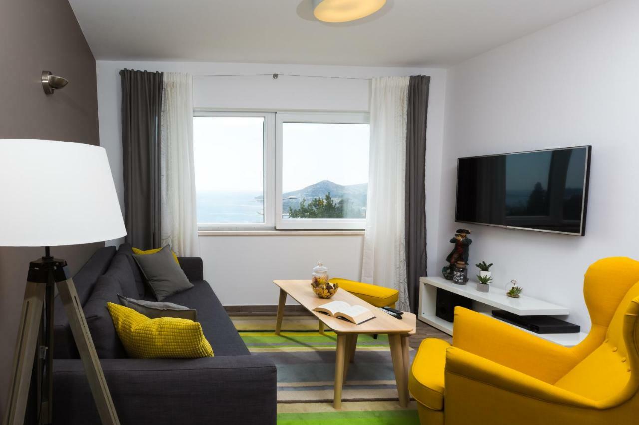Villa Pergola-Apartment Toni ムリニ エクステリア 写真