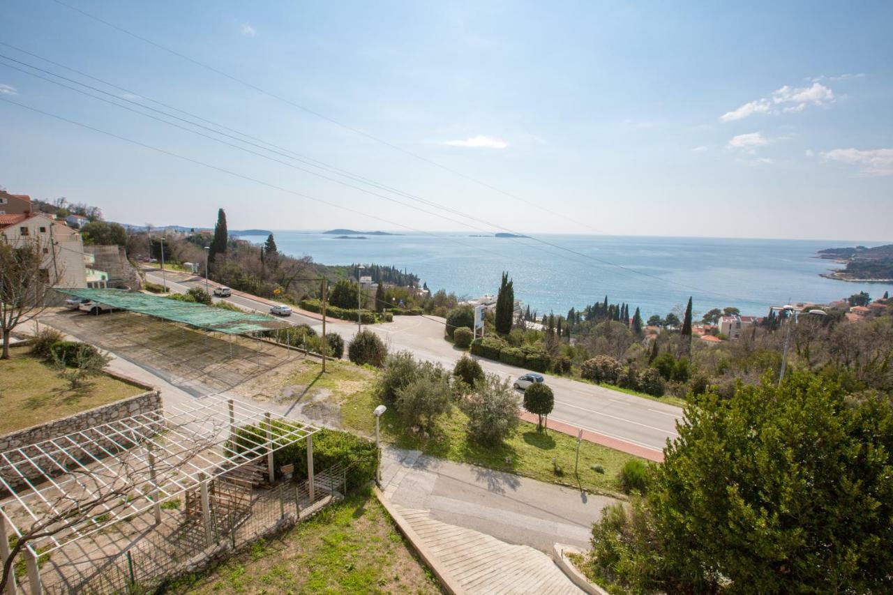 Villa Pergola-Apartment Toni ムリニ エクステリア 写真