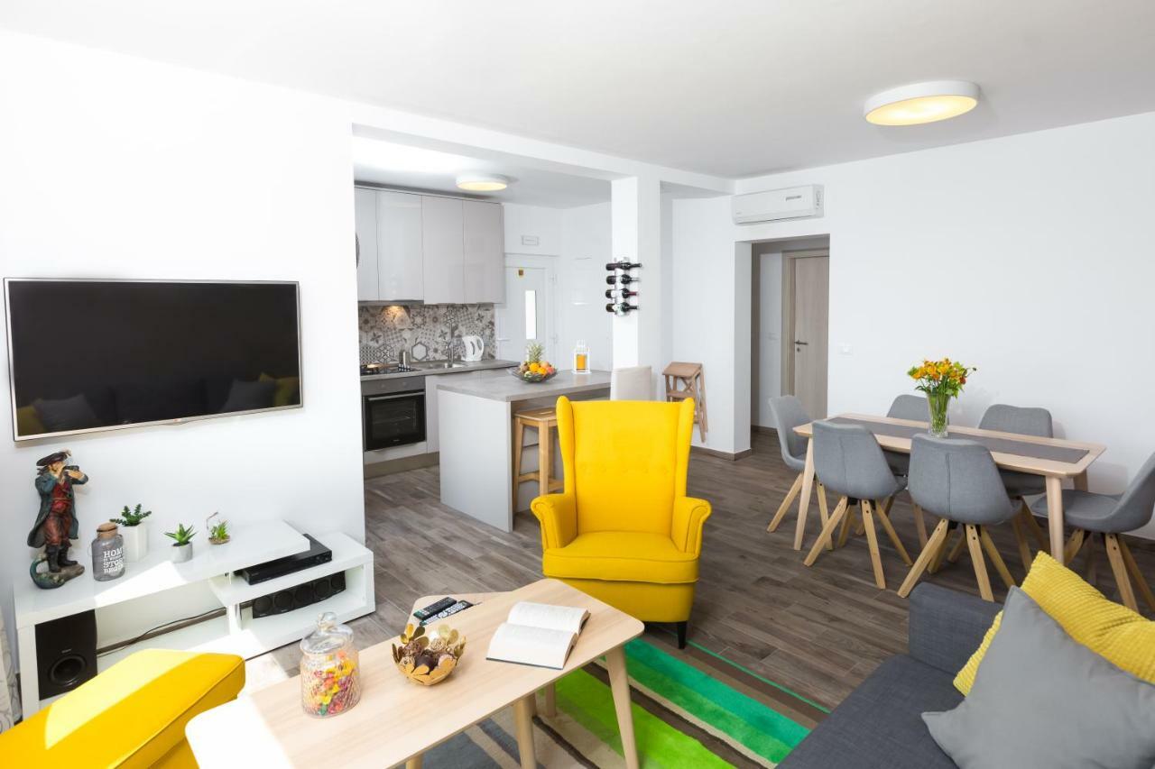 Villa Pergola-Apartment Toni ムリニ エクステリア 写真