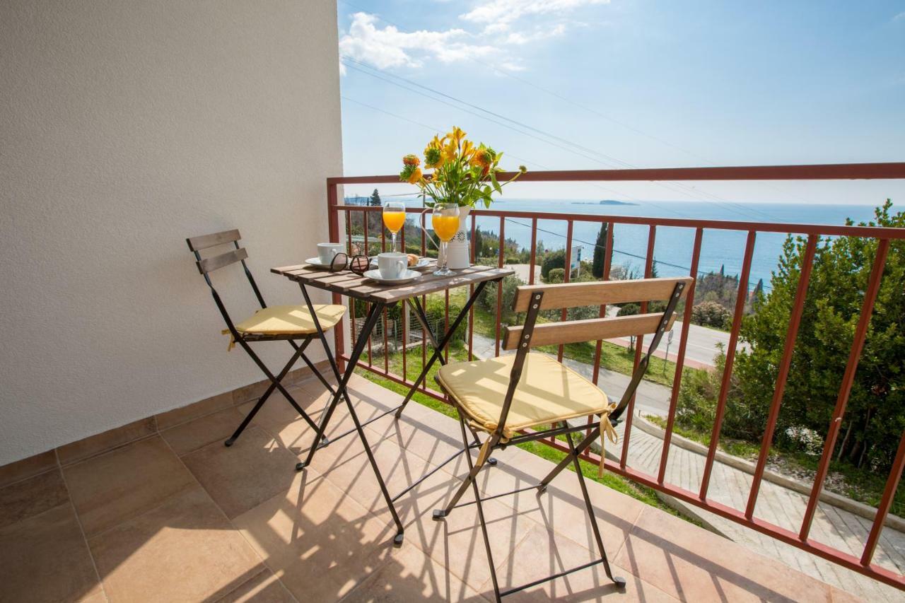 Villa Pergola-Apartment Toni ムリニ エクステリア 写真